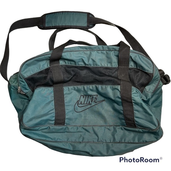 𝅺late 90s Nike Duffle Bag - Picture 1 of 7
